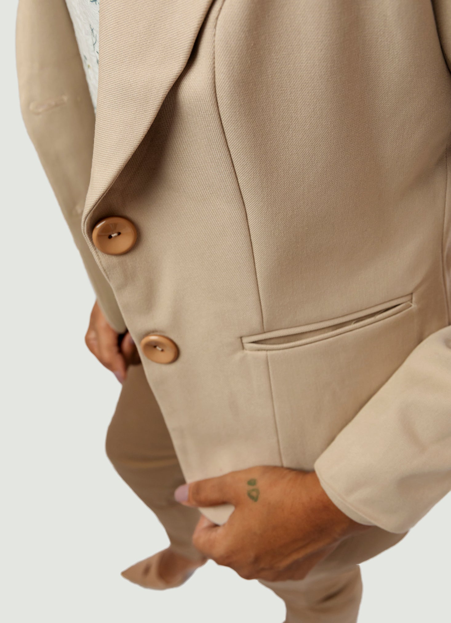 Fitted Blazer - Beige